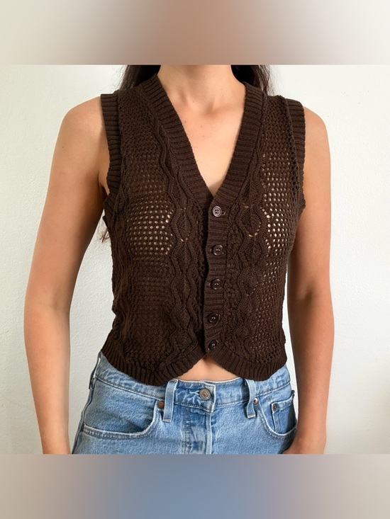 Vintage Tops - Vintage 70s brown crochet knit sweater vest top sleeveless button up indie